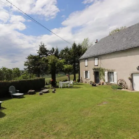 Maison Charmante Avec Jardin Et Cheminee, 3 Ch, Proche Lac Et Rando - Fr-1-742-440
