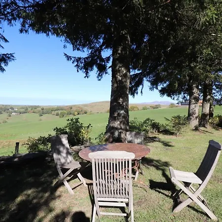Casa vacanze Maison Charmante Avec Jardin Et Cheminee, 3 Ch, Proche Lac Et Rando - Fr-1-742-440 *